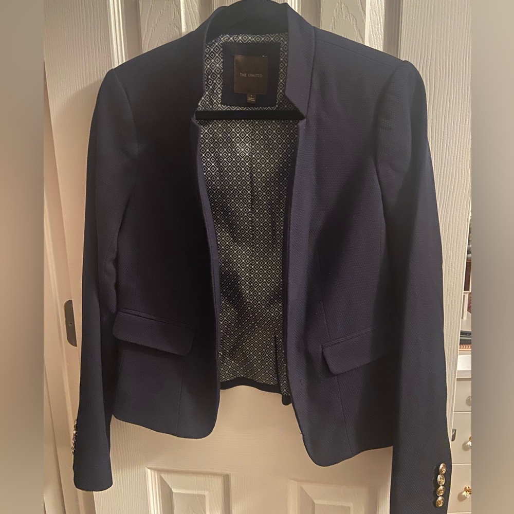 Limited navy blue sport coat, size small, excellent condition